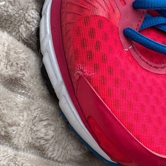 Brooks  Launch 3  women’s - Picture 3 of 5